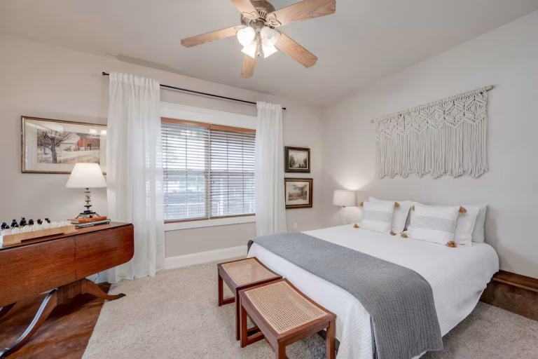 8bfbb781 ea85 45c8 89a9 4057d6412938 768x512